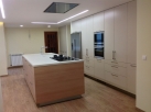 Cocina y acceso