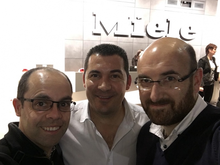 EN LA FERIA DEL MUEBLE DE MILN